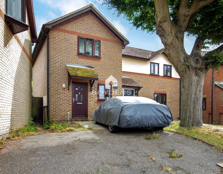 Photo of Chiltern Close, Colchester