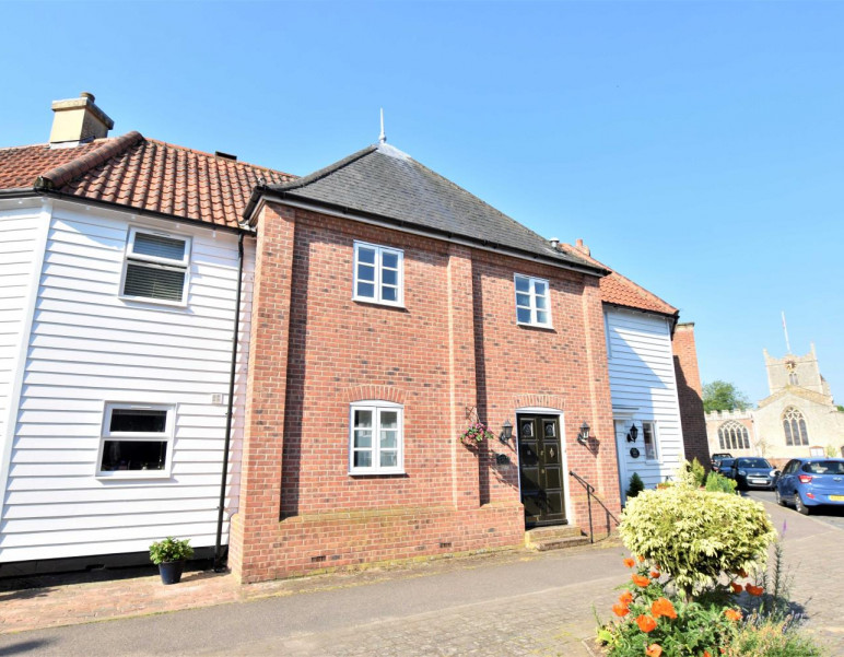 Photo of Church Square, Bures